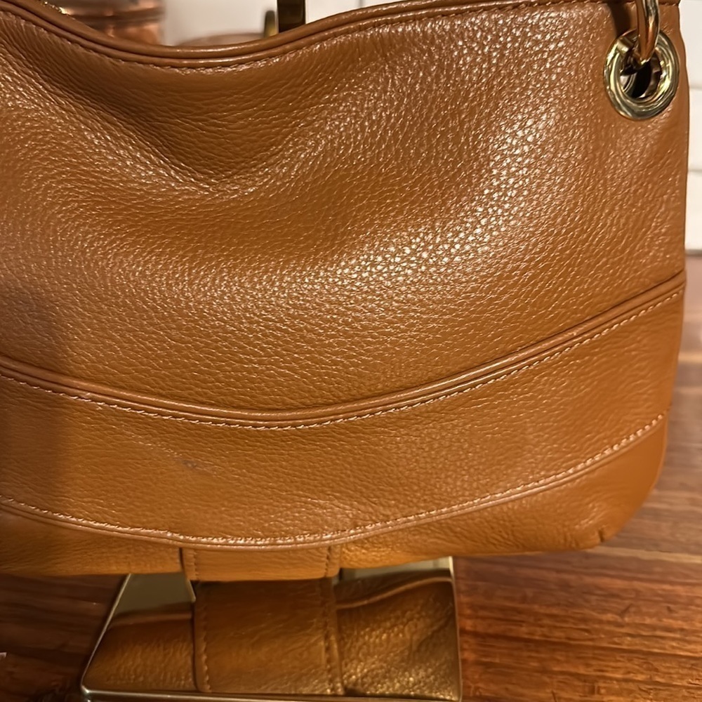 Michael Kors purse. Camel color. Beautiful - Picture 11 of 13